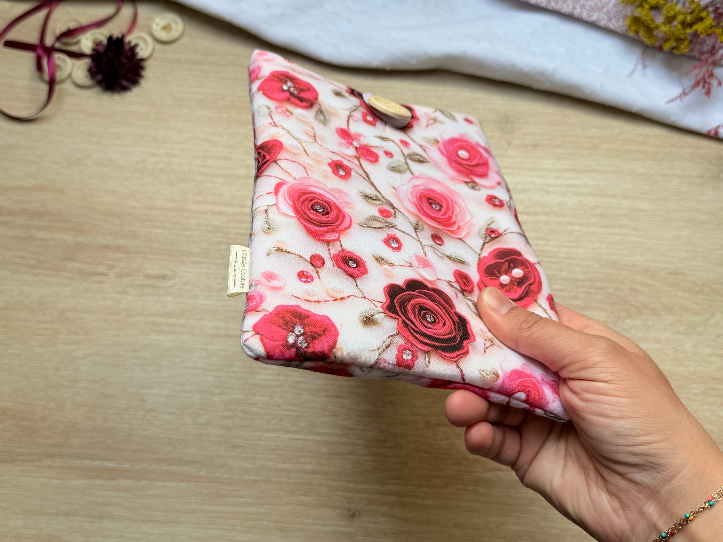 Pochette à Liseuse - Rose sur Borderie