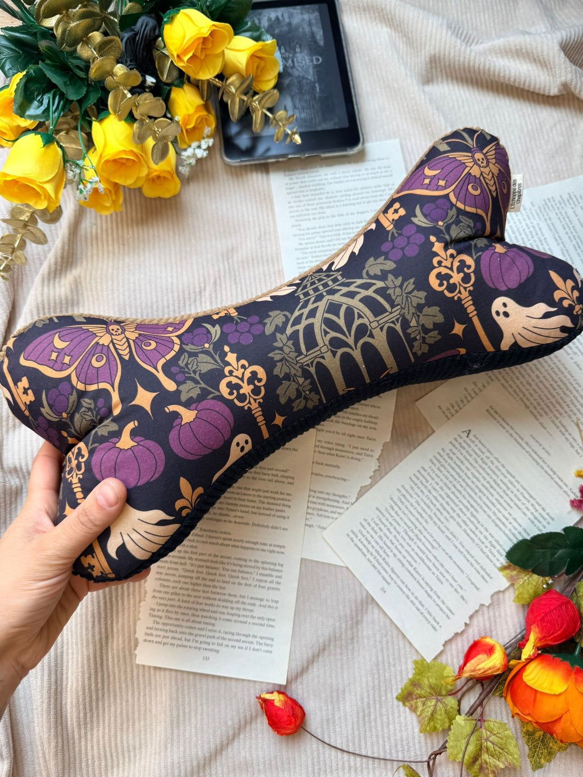 Coussin de Lecture - Jardin Hanté