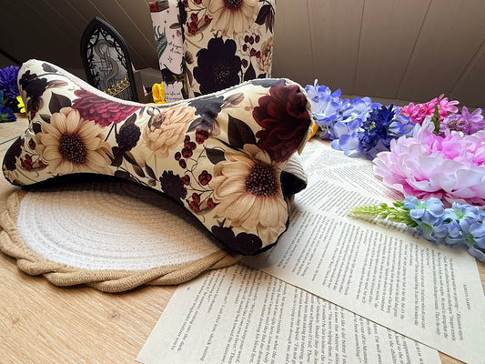Coussin de Lecture - Flore Obscure